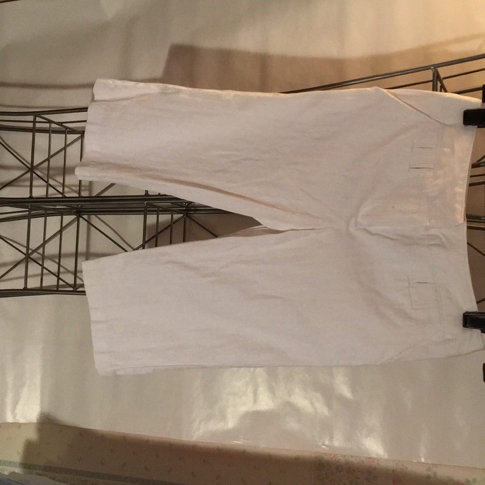 Capris - Picture 2 of 2